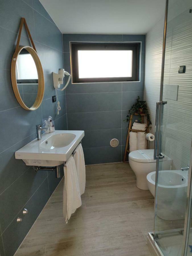 Apartamento Dimora Dei Cento Pescara Exterior foto